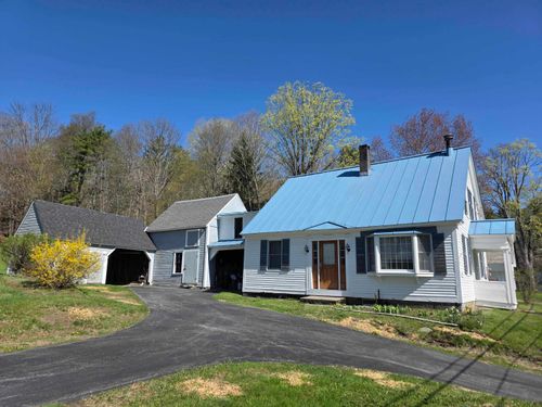 631 Vt Route 30, Newfane, VT, 05345-9643 | Card Image