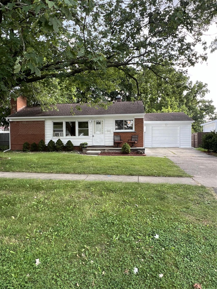 Duncan Ave, Ypsilanti, MI 48198