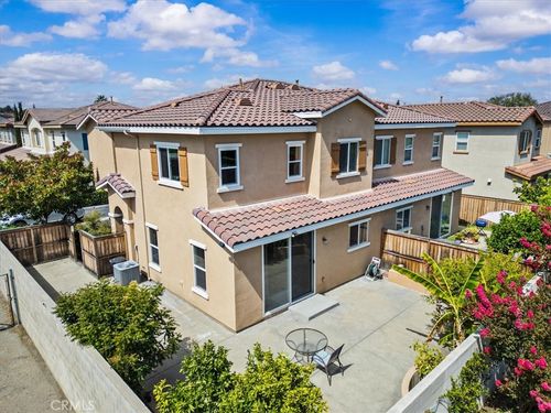 915 S Belterra Way, Anaheim, CA, 92804-3830 | Card Image