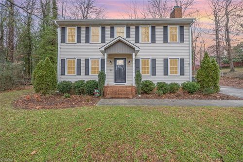 1021 Worth St, Asheboro, NC, 27203-5015 | Card Image