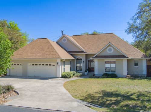 115 Stonegate North, Boerne, TX, 78006 | Card Image