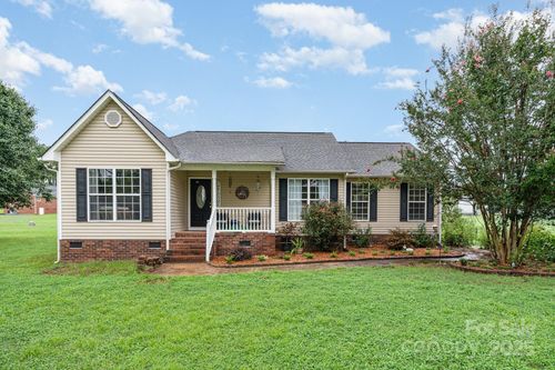 1570 Springlake Rd, York, SC, 29745-8711 | Card Image