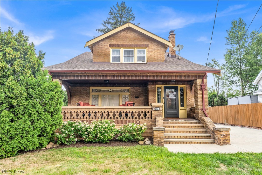 Larchwood Ave, Cleveland, OH 44135