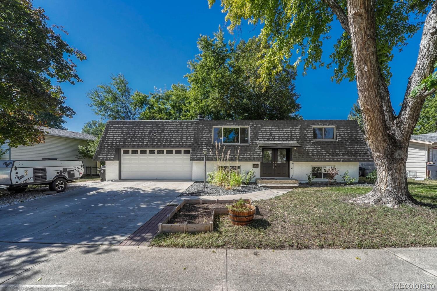 Lamplighter Dr, Longmont, CO 80504