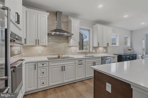 46337 Reddish Knob Dr, STERLING, VA, 20164-5386 | Card Image