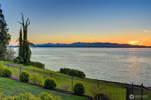 16404 75th Pl W, Edmonds, WA, 98026-4914 | Card Image