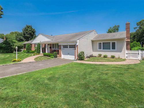 14 Harbor Ln, Glen Head, NY, 11545-1611 | Card Image