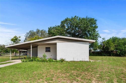 901 Lakewood Ave, TAMPA, FL, 33613-1517 | Card Image