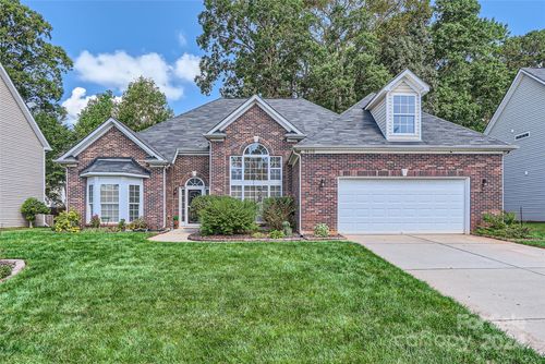 8630 Ridgeline Lane, Charlotte, NC, 28269 | Card Image