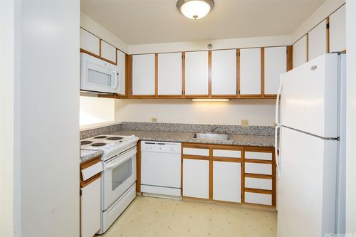 apt-1502-747 Wiliwili St, Honolulu, HI, 96826-4163 | Card Image