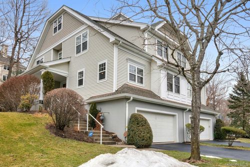 118 Underhill Ln, Peekskill, NY, 10566-6927 | Card Image