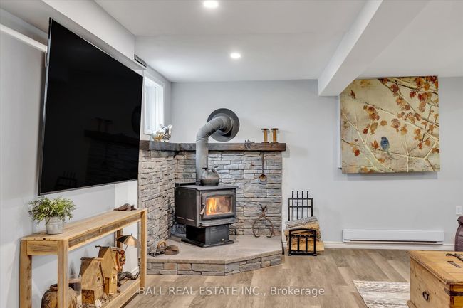 851 Kimberly Dr, House other with 3 bedrooms, 3 bathrooms and 8 parking in Ennismore ON | Image 30