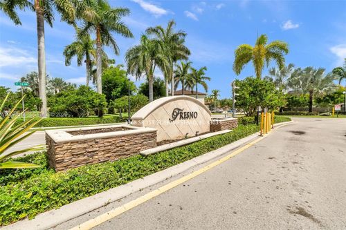0-3368 Se 1st St, Homestead, FL, 33033-7472 | Card Image
