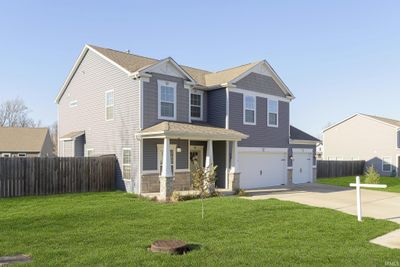 5261 N Thornhill Place, House other with 4 bedrooms, 3 bathrooms and null parking in Bloomington IN | Image 2