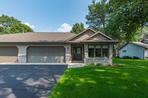 14404 Northwoods Drive, Baxter, MN, 56425 | Card Image