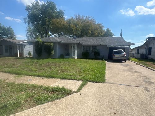 2836 Modree Ave, Dallas, TX, 75216-7211 | Card Image