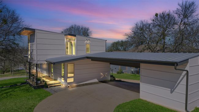 715 N Elm St, House other with 3 bedrooms, 3 bathrooms and null parking in Sherman TX | Image 5