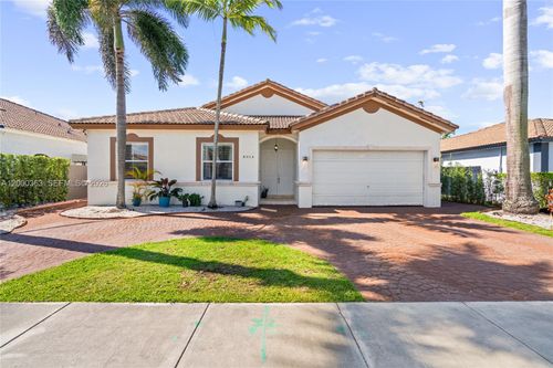8914 Nw 168th St, Miami Lakes, FL, 33018 | Card Image