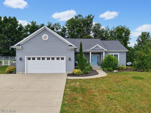 5455 Coverdale Way, Medina, OH, 44256-5532 | Card Image