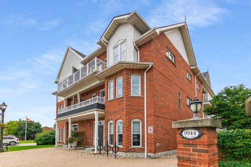 104-9944 Keele St, Maple, ON, L6A3Z4 | Card Image