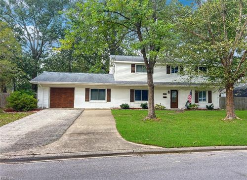 5524 Hill Gail Rd, Virginia Beach, VA, 23462-4025 | Card Image