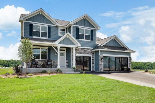 4901 Blake Way, Woodbury, MN, 55129-5764 | Card Image