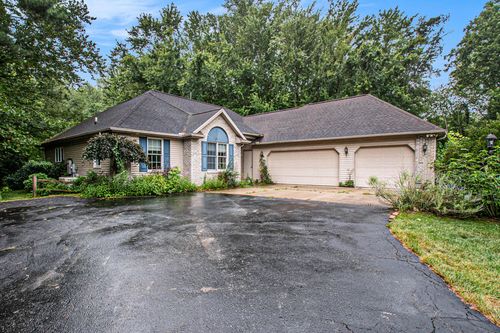 15950 State Road 120, Bristol, IN, 46507-9236 | Card Image