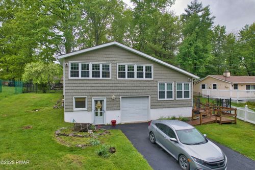 163 Wild Acres Dr, Dingmans Ferry, PA, 18328-4058 | Card Image