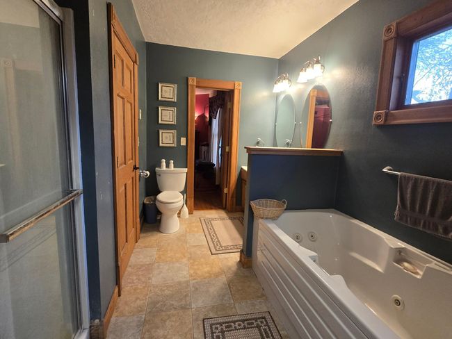 Primary bathroom | Image 26