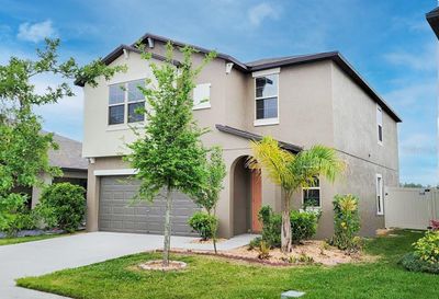 31850 Barrel Wave Way, House other with 4 bedrooms, 2 bathrooms and null parking in Wesley Chapel FL | Image 3