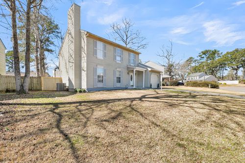 8121 Halifax Way, North Charleston, SC, 29420-8308 | Card Image