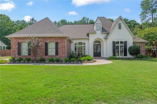 1082 Whitetail Dr, Mandeville, LA, 70448-1996 | Card Image