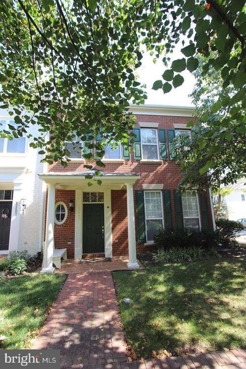 13800 Custis Sq, WOODBRIDGE, VA, 22191-5411 | Card Image