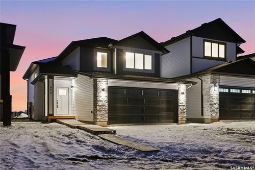 450 Nazarali Manor, Saskatoon, SK, S7V1P6 | Card Image