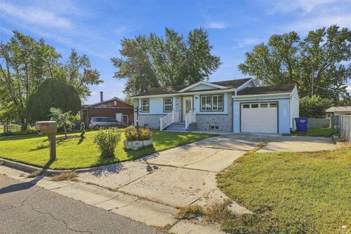 1413 W 14th St, Junction City, KS, 66441-1881 | Card Image