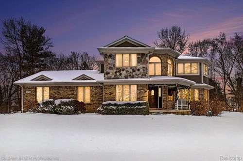 3172 Shadow Brook Ln, Pinckney, MI, 48169-8514 | Card Image