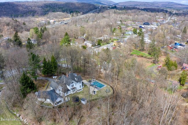 21 Stockbridge Rd, House other with 6 bedrooms, 4 bathrooms and null parking in West Stockbridge MA | Image 58