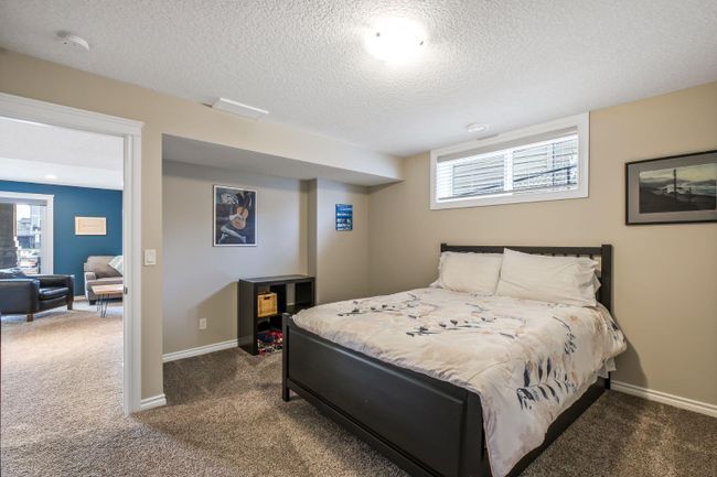 621 Bayside Lane Sw, Home with 4 bedrooms, 3 bathrooms and 4 parking in Airdrie AB | Image 38