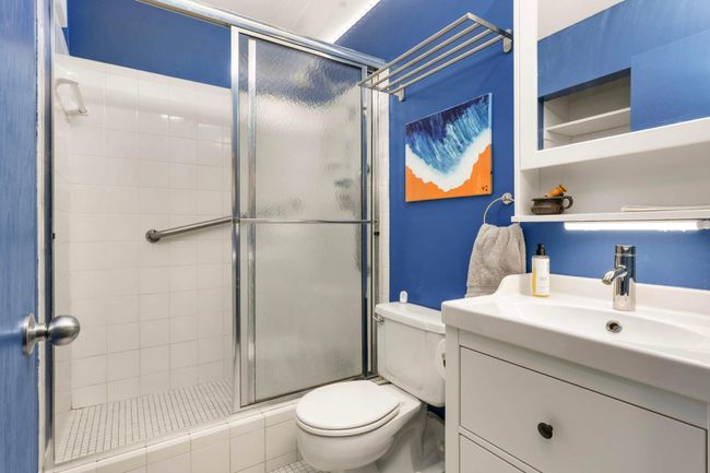 bathroom | Image 21