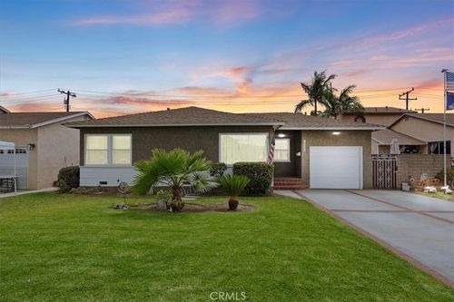 10336 Floral Dr, Whittier, CA, 90606-1027 | Card Image