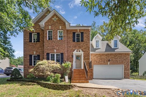 10204 Slidingrock Dr, Mechanicsville, VA, 23116-8722 | Card Image
