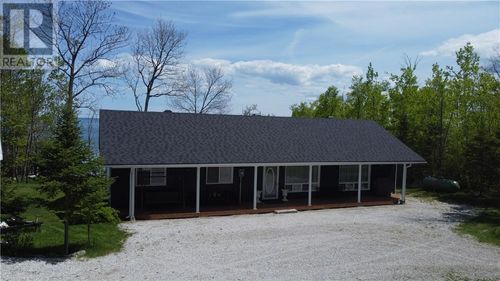320 Maple Point Rd, Kagawong, ON, P0P1J0 | Card Image