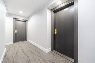 301 - 7 Broadway Ave, Condo with 1 bedrooms, 2 bathrooms and 1 parking in Toronto ON | Image 2