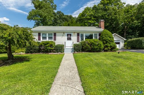 18 Laurel Ln, Windham, CT, 06280-1029 | Card Image