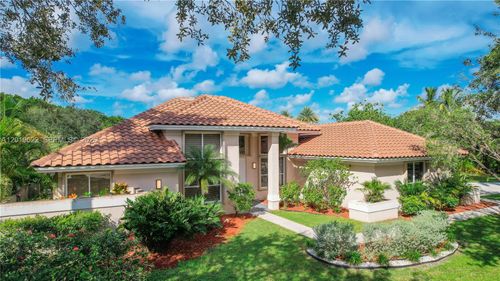 1256 Manor Dr S, Weston, FL, 33326-2824 | Card Image