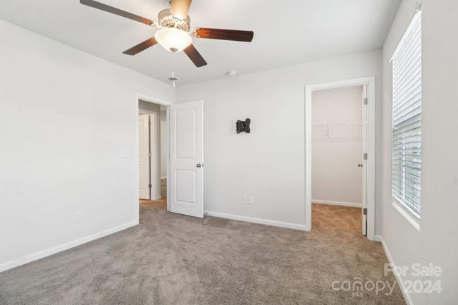 Upstairs Bedroom 1 | Image 34
