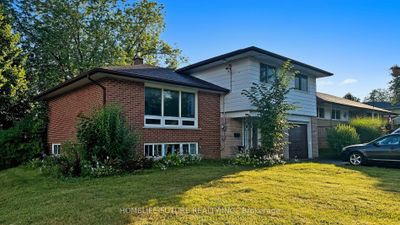 489 Juliana Dr, House other with 4 bedrooms, 3 bathrooms and 4 parking in Oshawa ON | Image 3