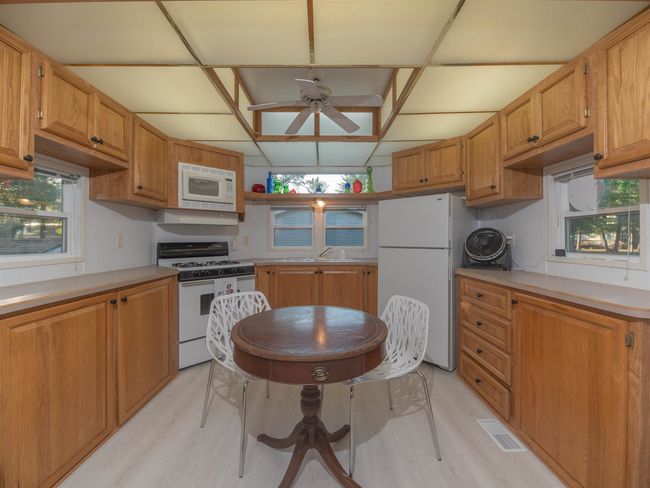 114 Arbor Dr, Home with 1 bedrooms, 1 bathrooms and null parking in Wisconsin Dells WI | Image 6