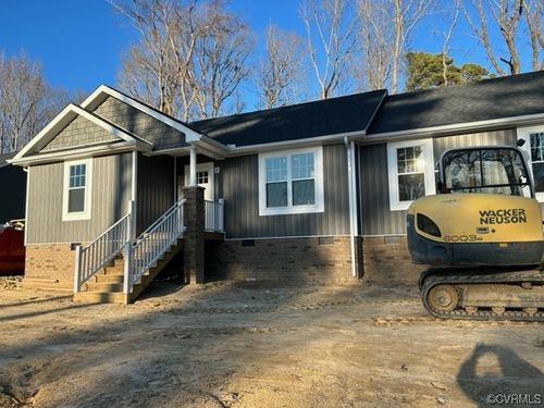 10234 Doyle Blvd, Mc Kenney, VA, 23872-2700 | Card Image