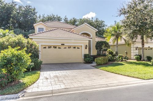 8824 Ventura Way, NAPLES, FL, 34109-4341 | Card Image